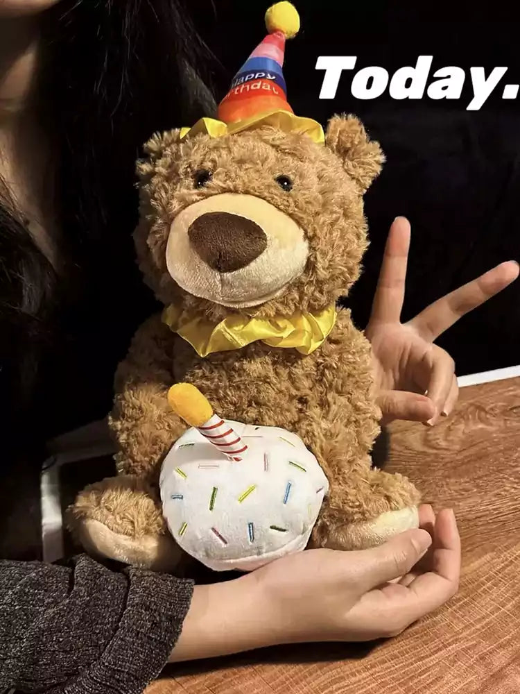 Oso cantor de peluche con pastel como regalo de cumpleaños para amigos