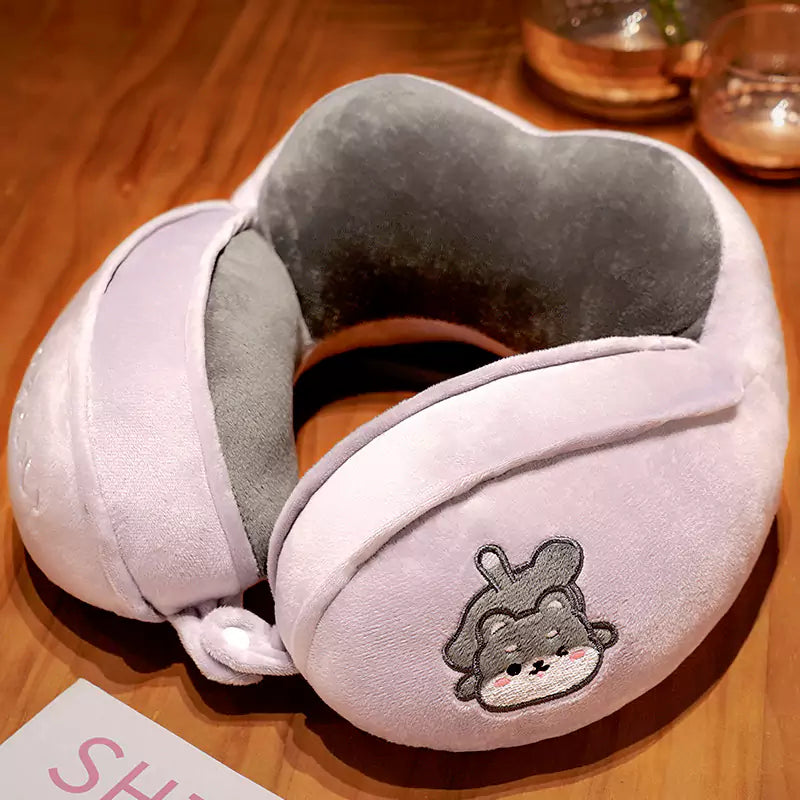 U shaped pillow with gray husky pattern