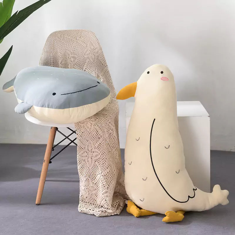 seagulls and whales look at each other