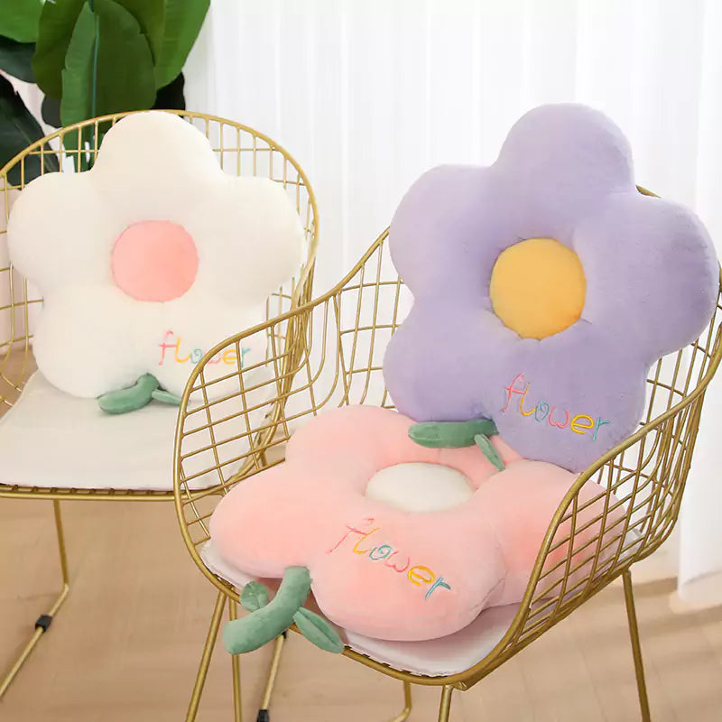 three color cushion